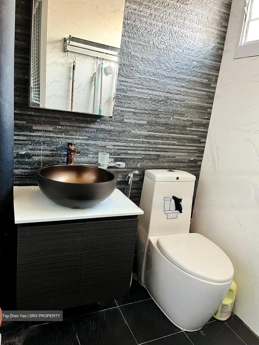 Blk 219 Tampines Street 24 (Tampines), HDB 3 Rooms #459649111